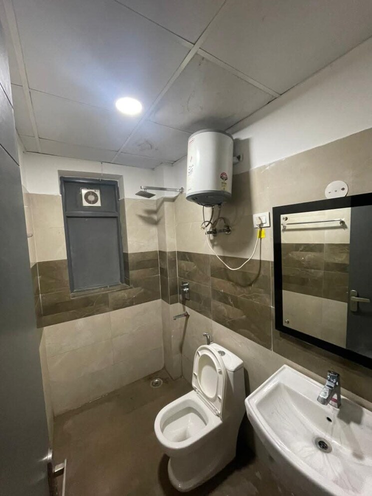 Kitchen, sas-tower 1 Bedroom 850 Sq.Ft. Builder Floor In Sector 38 Gurgaon 8643997