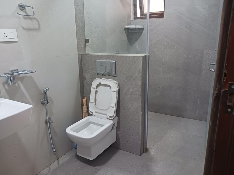Bathroom, ayyanna-prestige 3 Bedroom 1800 Sq.Ft. Apartment In Kondapur Hyderabad 8644025