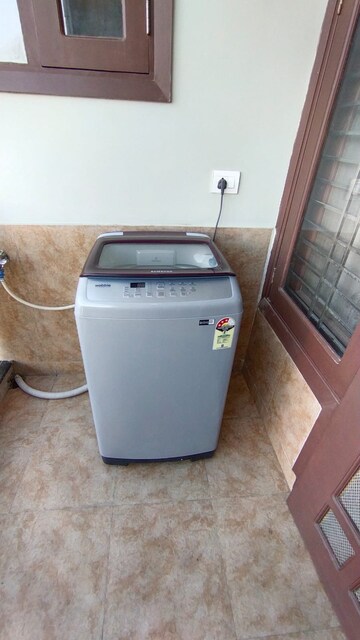 Furnished Amenities in 1 BHK Builder Floor at Sector 43 – for Rent