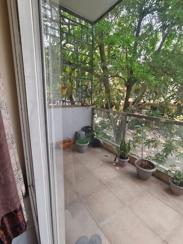 Balcony in 3 BHK Builder Floor at Ansal Sushant Lok I, Sector 43 – for Rent