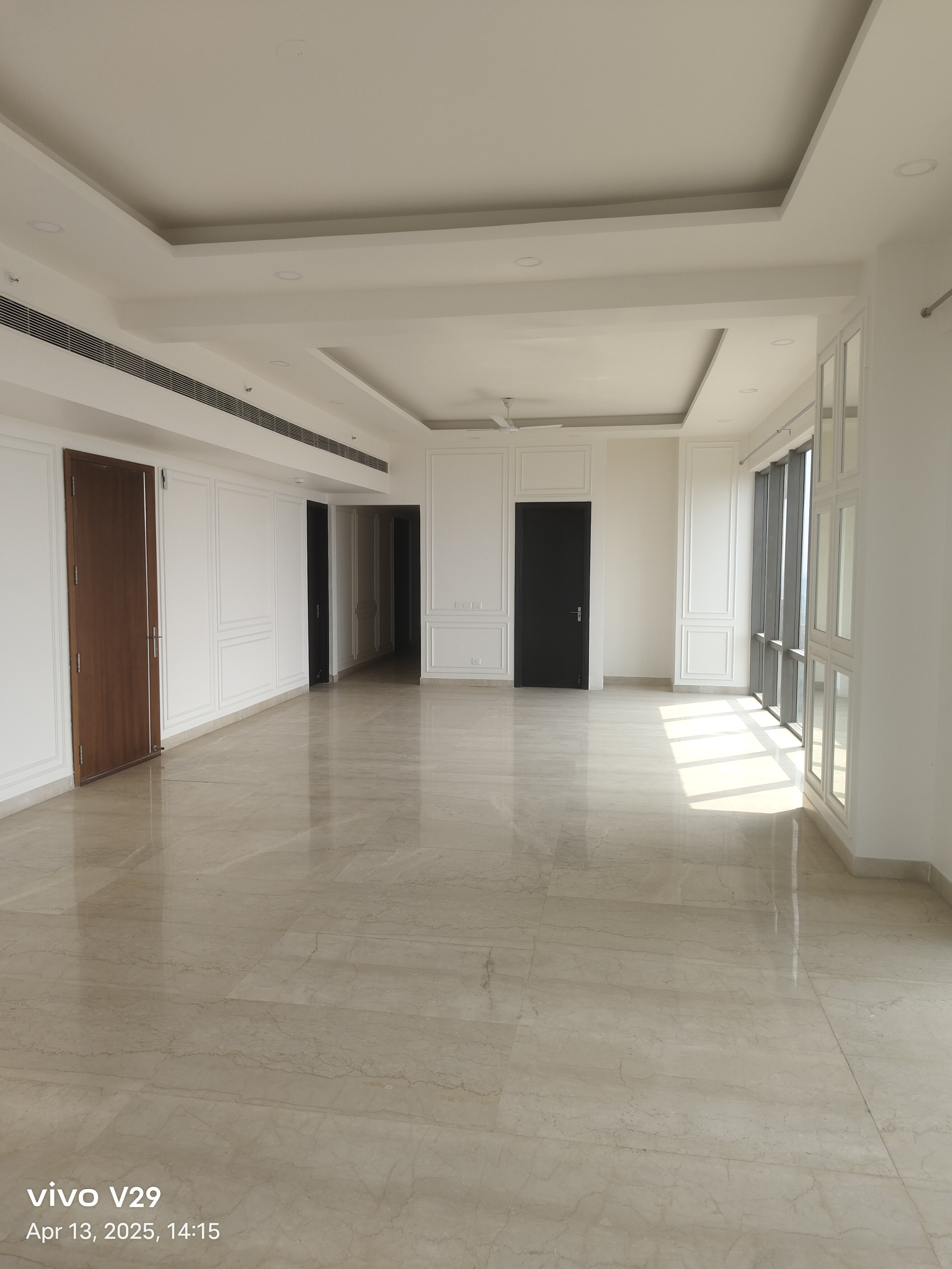 4 BHK + Servant Room Apartment For Sale in Ireo Skyon