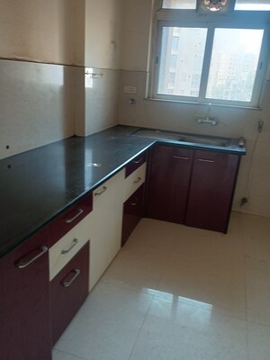 Furnished Amenities in 2 BHK Apartment at Hiranandani Villa Grand, Ghodbunder Road – for Sale