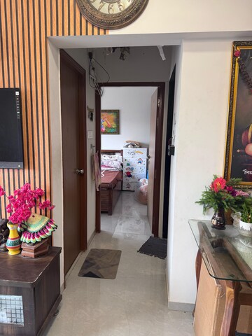 Living Room in 1 BHK Apartment at Roha Vatika, Kurla East – for Sale