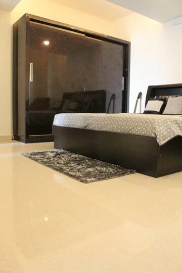 Bedroom in 4 BHK Penthouse at Jayamahal – for Sale