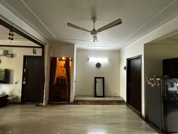 Building Lobby in 3 BHK Apartment at Amrapali Golf Homes, Sector 4 Greater Noida – for Rent