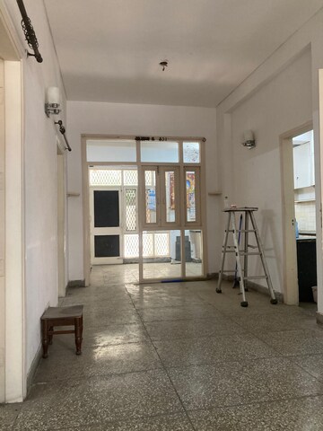 Building Lobby in 3 BHK Apartment at Amrapali Golf Homes, Sector 4 Greater Noida – for Rent