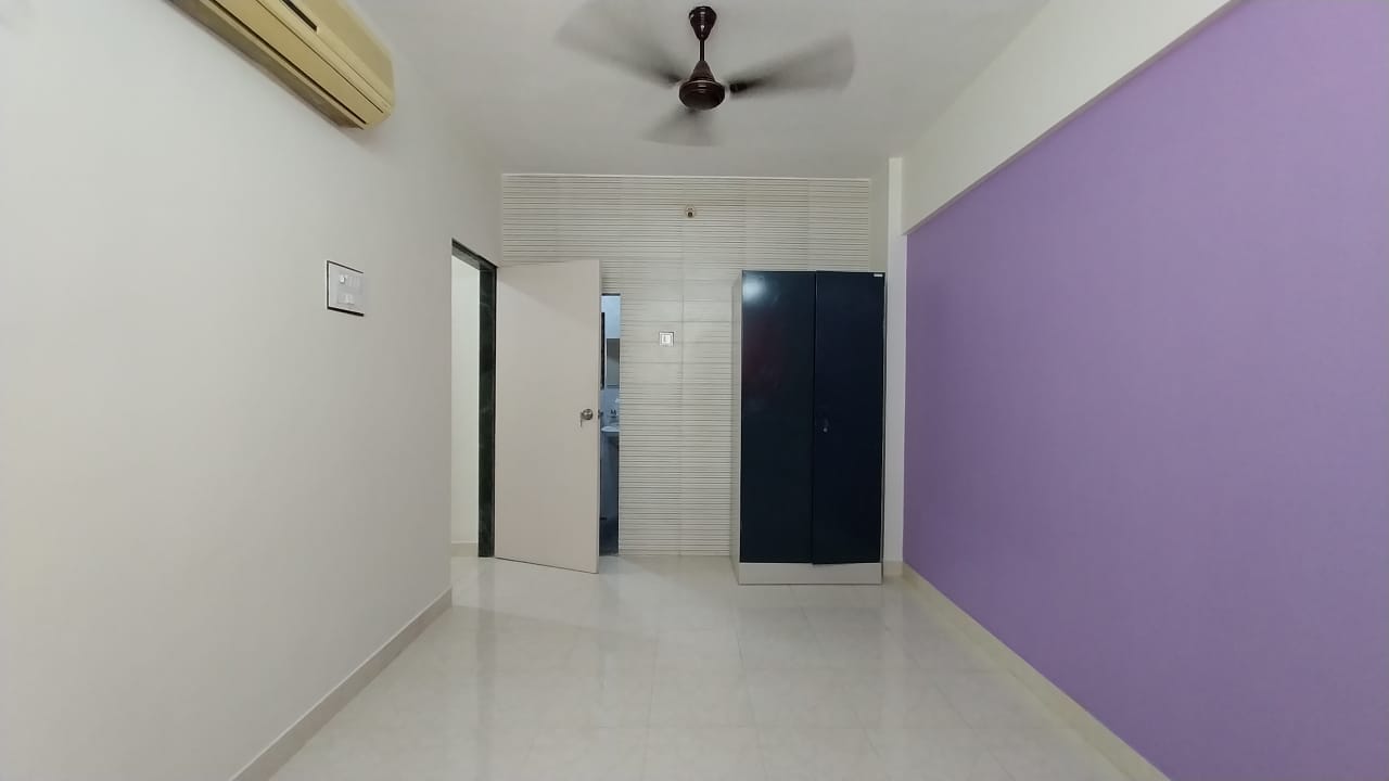 1 BHK + Extra Room 504 Sq.Ft. Apartment in Kshitij CHS