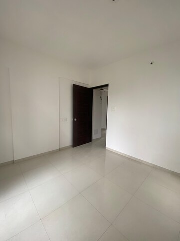 Room in 2.5 BHK Apartment at Samarttha 45 Shashwat Avenue, Punawale – for Rent