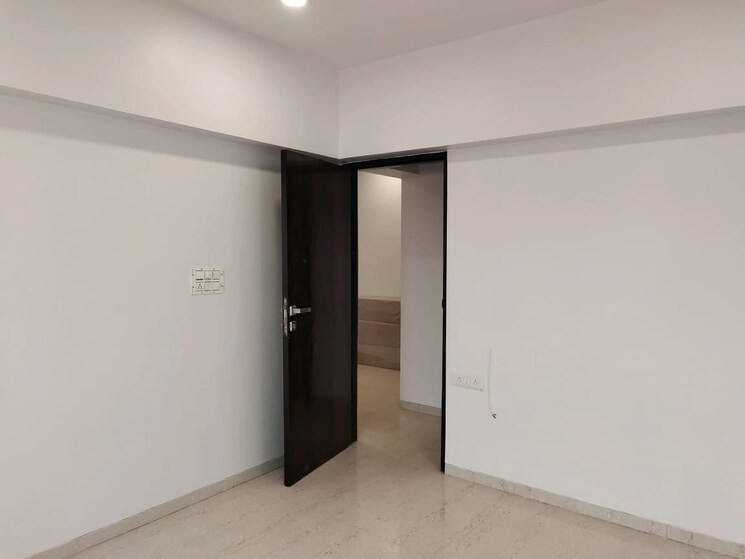 Room, millionaire-heritage 2 Bedroom 750 Sq.Ft. Apartment In Andheri West Mumbai 8644343