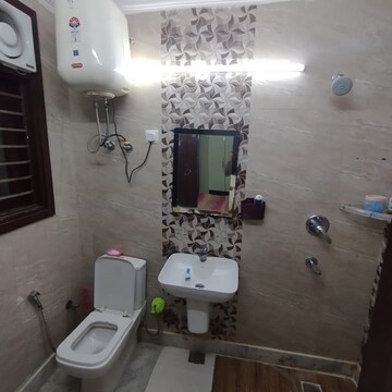 Team Area in 2 BHK Builder Floor at Jangpura – for Rent