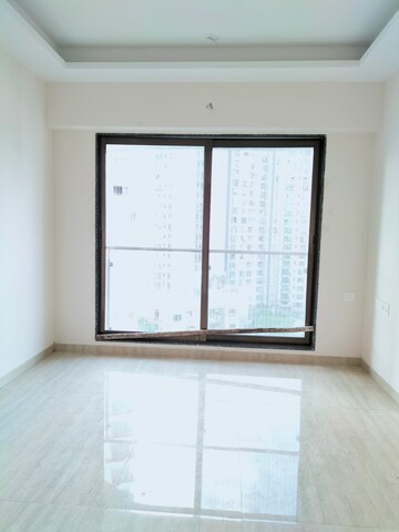 1 BHK Apartment For Rent in Je And Vee Om Trimurti, Malad East