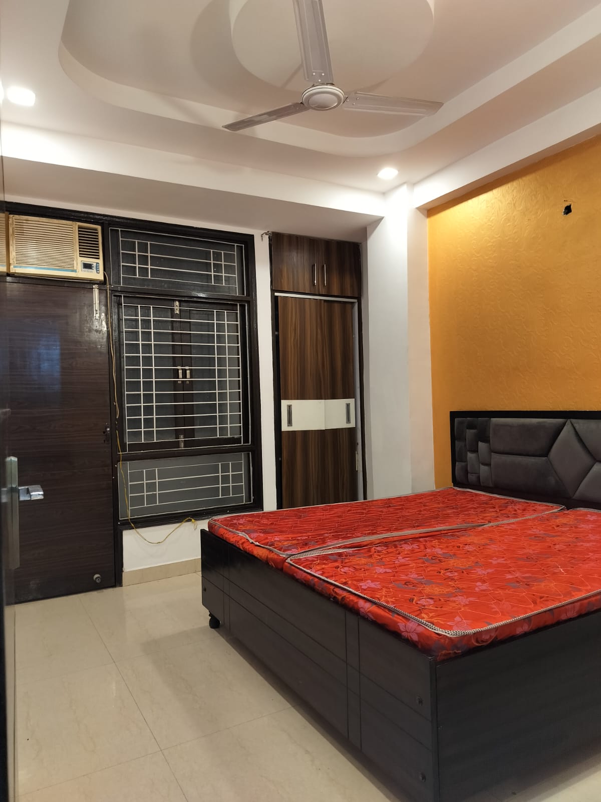 2 BHK Builder Floor For Rent in Niti Khand I