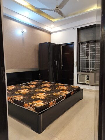 Bedroom in 2 BHK Builder Floor at Niti Khand I – for Rent