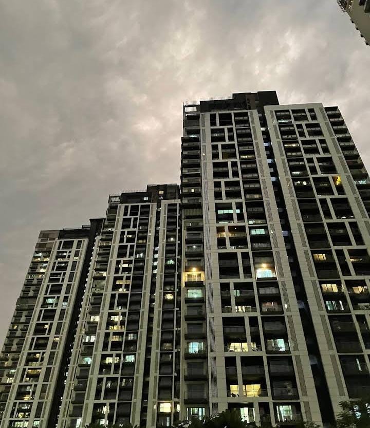 4 BHK + Servant Room Apartment For Sale in Tata Primanti Phase 2