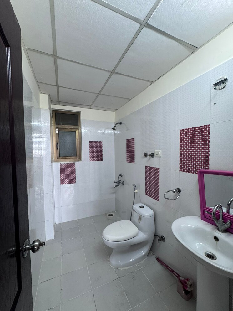 Bathroom, angel-mercury 2 Bedroom 758 Sq.Ft. Apartment In Vaibhav Khand Ghaziabad 8644501