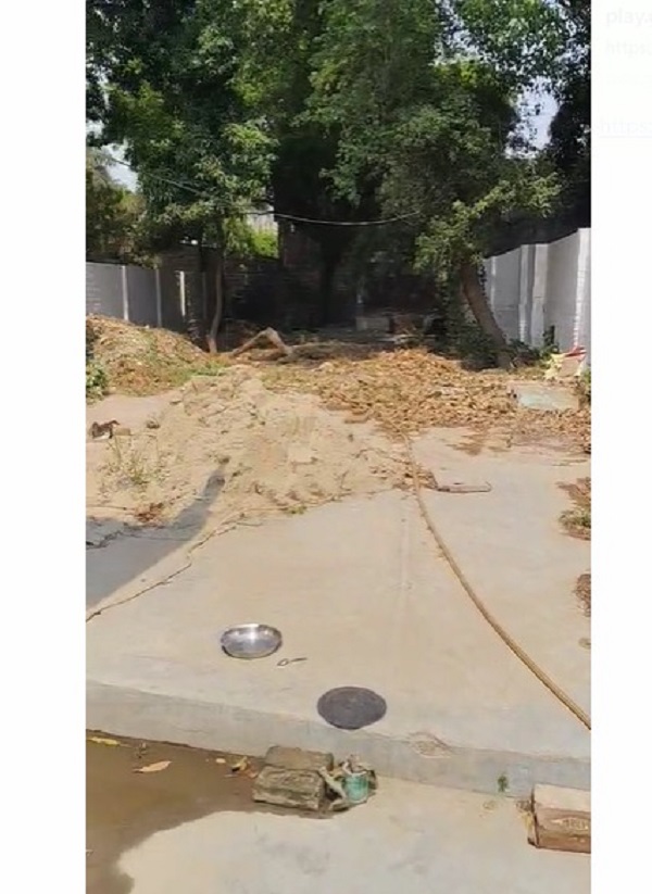 Land For Sale in Varanasi Cantt