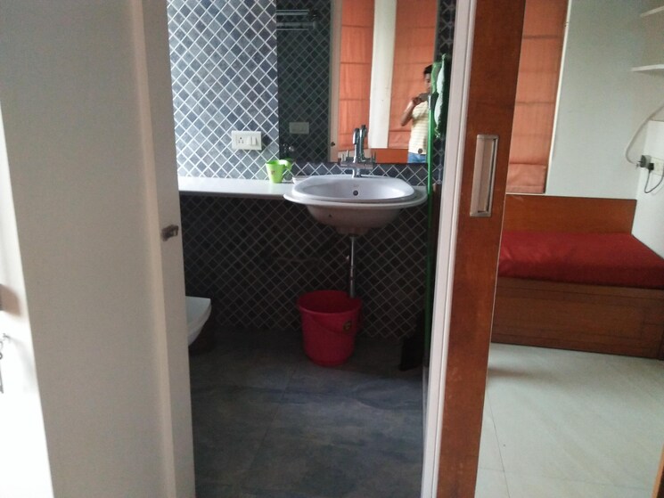 Bathroom, buena-vista-nariman-point 3 Bedroom 1500 Sq.Ft. Apartment In Nariman Point Mumbai 8644484