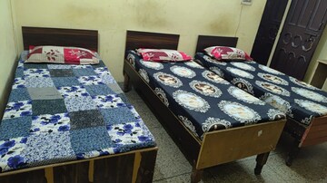  Pg For Rent in Sector 27