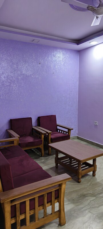 Master Bedroom in 2 BHK Builder Floor at Lajpat Nagar I – for Rent