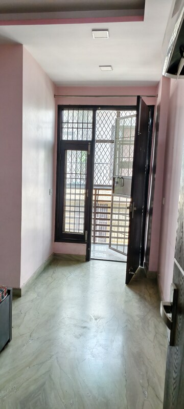 Staircase in 2 BHK Builder Floor at Lajpat Nagar I – for Rent