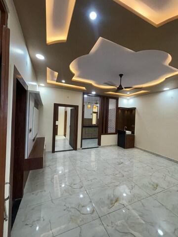 Room in 3 BHK Independent House at Ansals Sushant City I - Spanish Villa, Kalwar Road – for Sale
