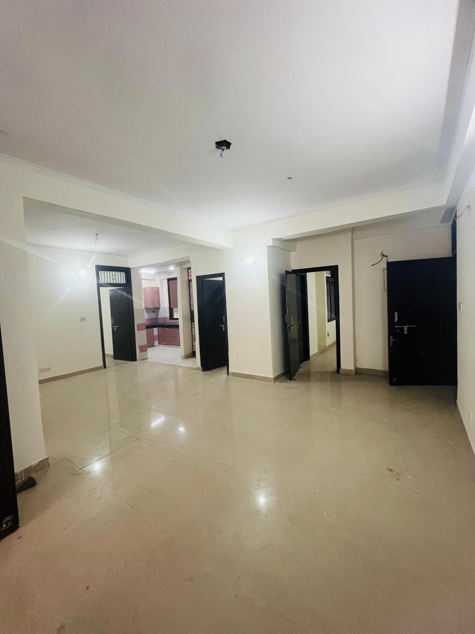 3 BHK + Pooja Room,Servant Room,Study Room,Extra Room 120 Sq.Ft. Apartment in HIG Apartments
