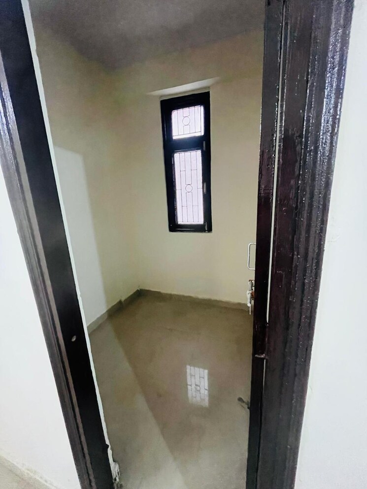 Room, hig-apartments 3 Bedroom 120 Sq.Ft. Apartment In Omicron I Greater Noida Greater Noida 8644602