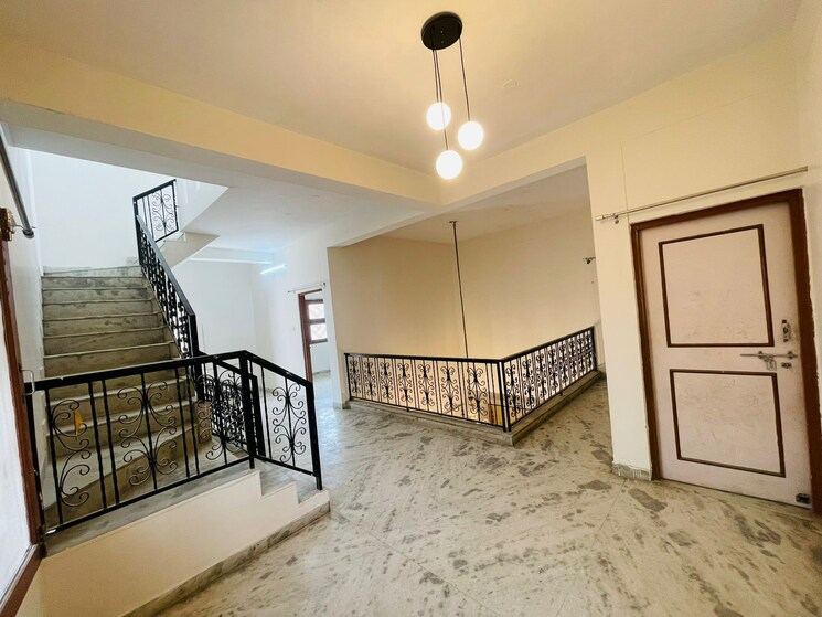 Balcony, kolar road 6 Bedroom 2400 Sq.Ft. Villa In Kolar Road Bhopal 8644640