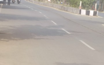 Plot For Sale in Saket Nagar