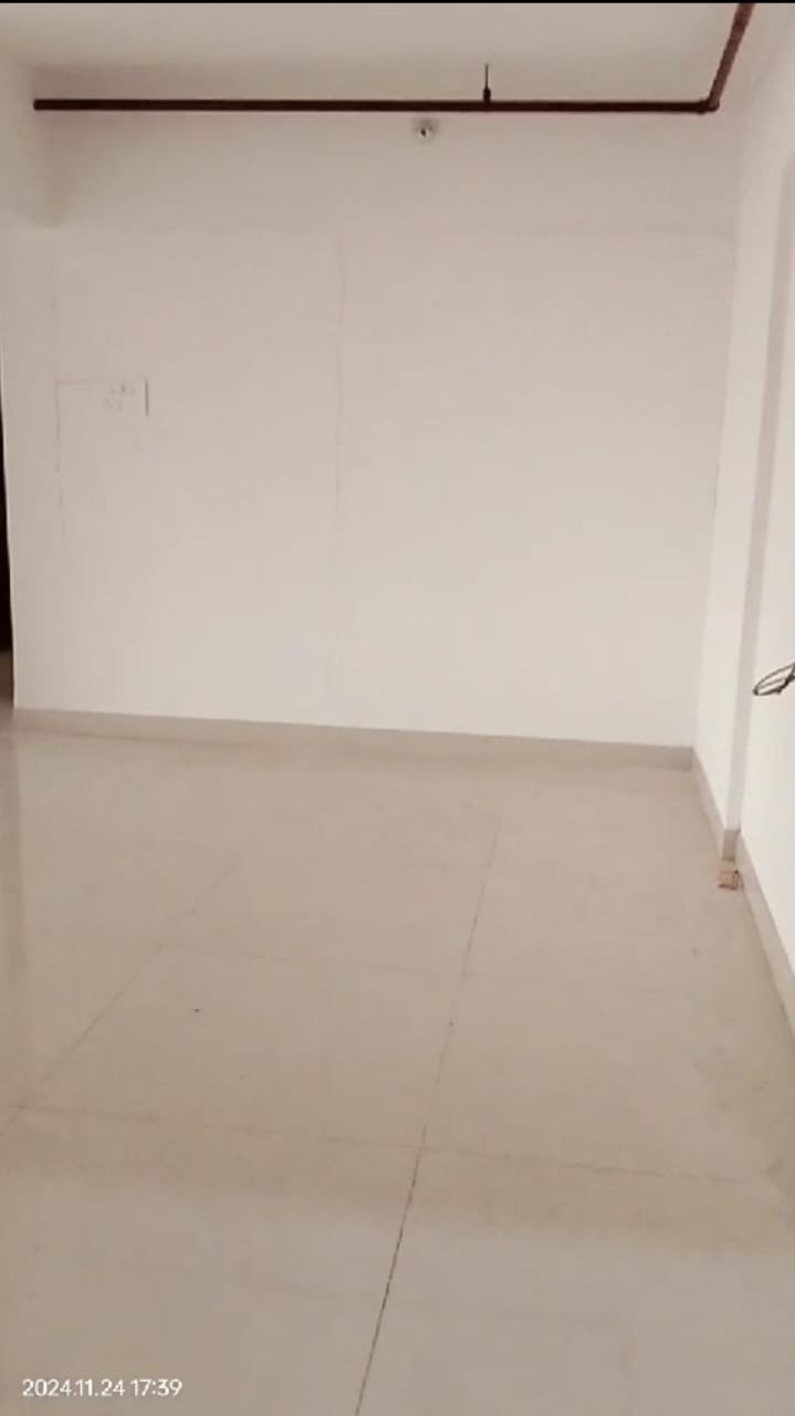 2 BHK Apartment For Sale in Hirani Sagar CHS