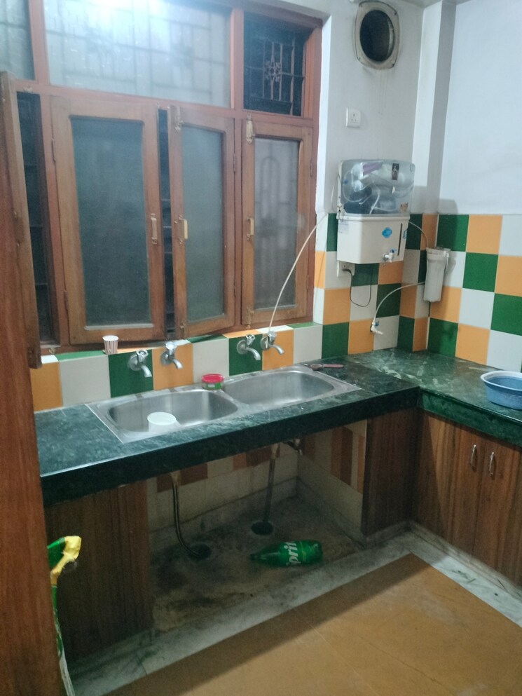 Kitchen, gomti nagar 2 Bedroom 1200 Sq.Ft. Builder Floor In Gomti Nagar Lucknow 8644848