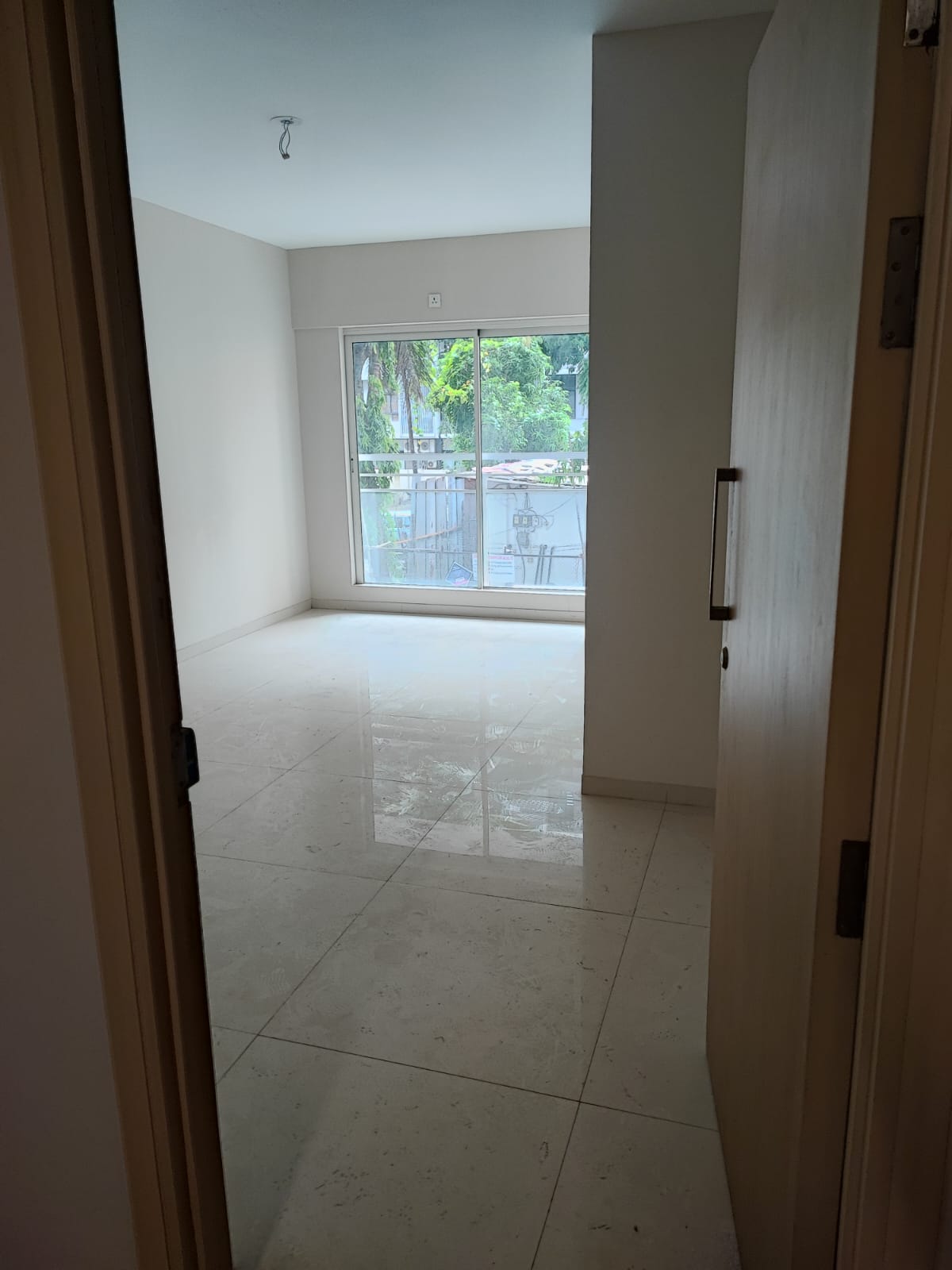 2 BHK Apartment For Rent in Sugee Atharva