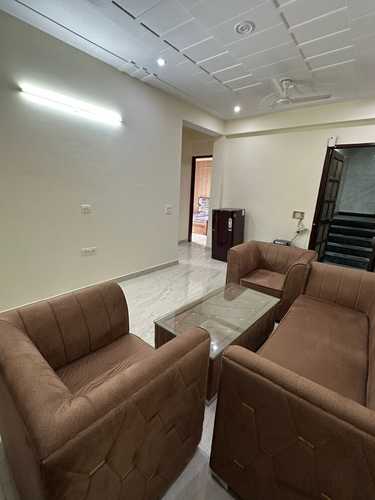 Master Bedroom, huda-market 2 Bedroom 2000 Sq.Ft. Builder Floor In Sector 31 Gurgaon 8644919