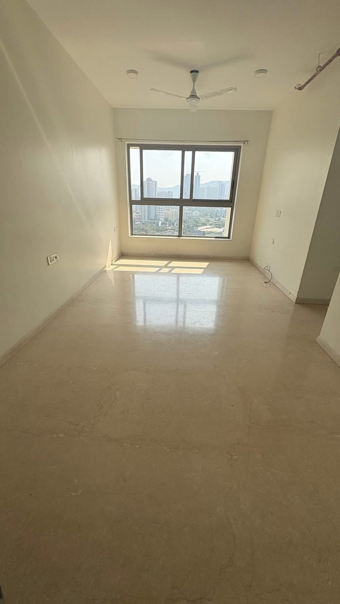 2 BHK + Pooja Room Apartment For Rent in Kalpataru Paramount