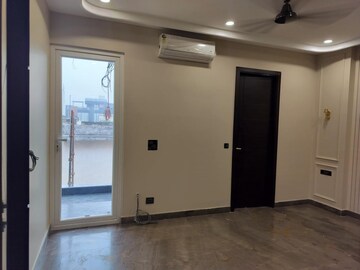 3 BHK Apartment For Rent in Sector 52