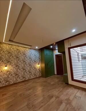 Bedroom in 3 BHK Builder Floor at Sector 35 – for Sale