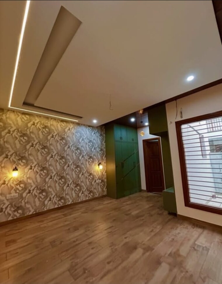 Bedroom, sector 35 3 Bedroom 1350 Sq.Ft. Builder Floor In Sector 35 Faridabad 8644996