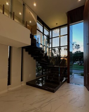 Gym in 3 BHK Builder Floor at Sector 33 – for Sale