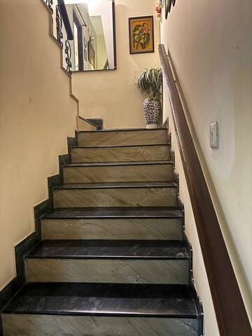 Staircase in 4 BHK Apartment at Sector 21 – for Rent