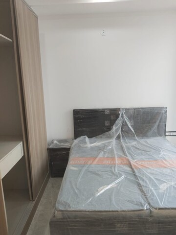 Room in 1.5 BHK Builder Floor at Sector 56 – for Rent