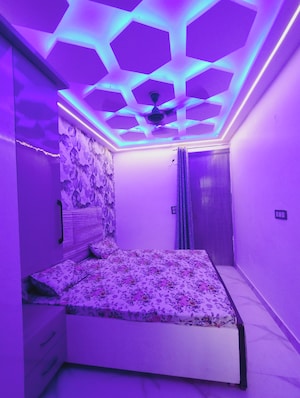 Bedroom in 2 BHK Builder Floor at Mohan Garden – for Sale