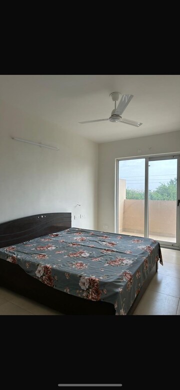 3 BHK Apartment For Rent in Sushma Grande Nxt, Lohgarh