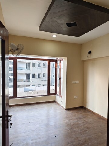  Office Space For Rent in C-Scheme