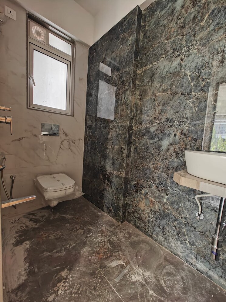 Bathroom, chembur 2 Bedroom 1025 Sq.Ft. Apartment In Chembur Mumbai 8583269