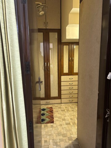  3 BHK Apartment at Sector 21 – for Sale