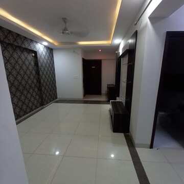  4 BHK Apartment at Nipania – for Rent