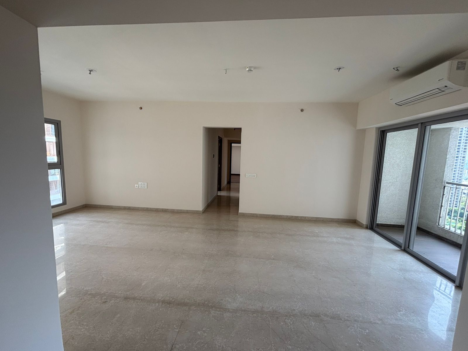 3 BHK Apartment For Rent in Piramal Vaikunth