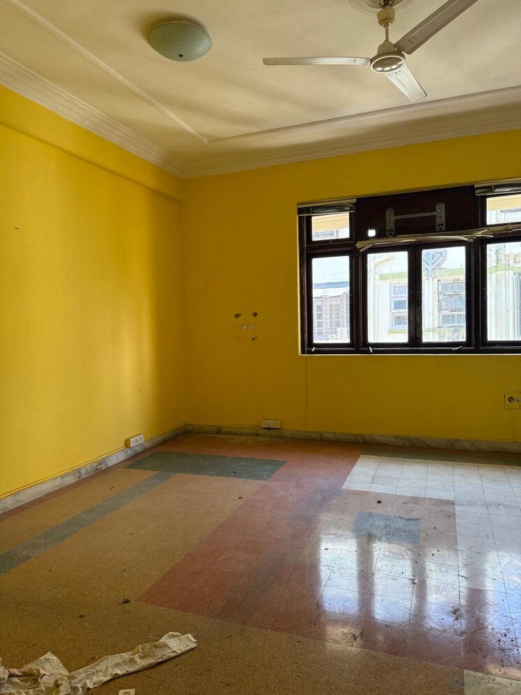 Room, churchgate 3 Bedroom 2500 Sq.Ft. Apartment In Churchgate Mumbai 8645488