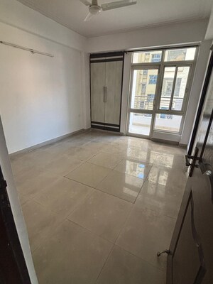 2 BHK Apartment For Sale in Mahagun Mosaic Phase 2, Vaishali Sector 2