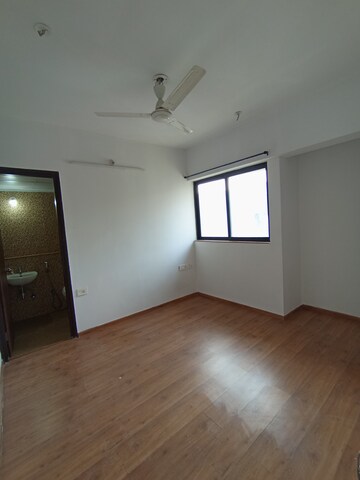 Master Bedroom in 2 BHK Apartment at Lodha Palava Downtown Dombivli East, Dombivli East – for Rent